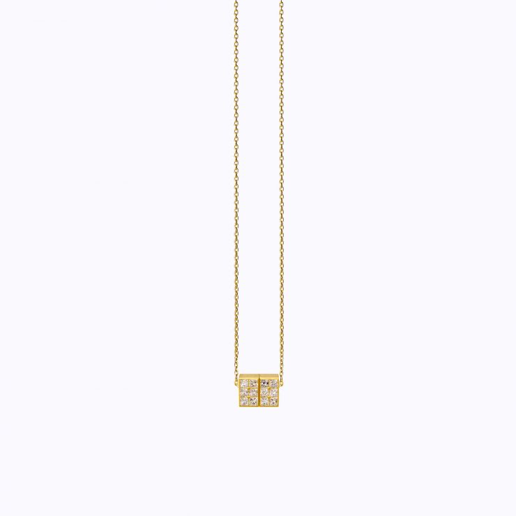 Cube Necklace 01, yellow gold, matte finish
